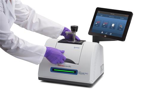 912A0972 | NICOLET SUMMIT PRO FTIR